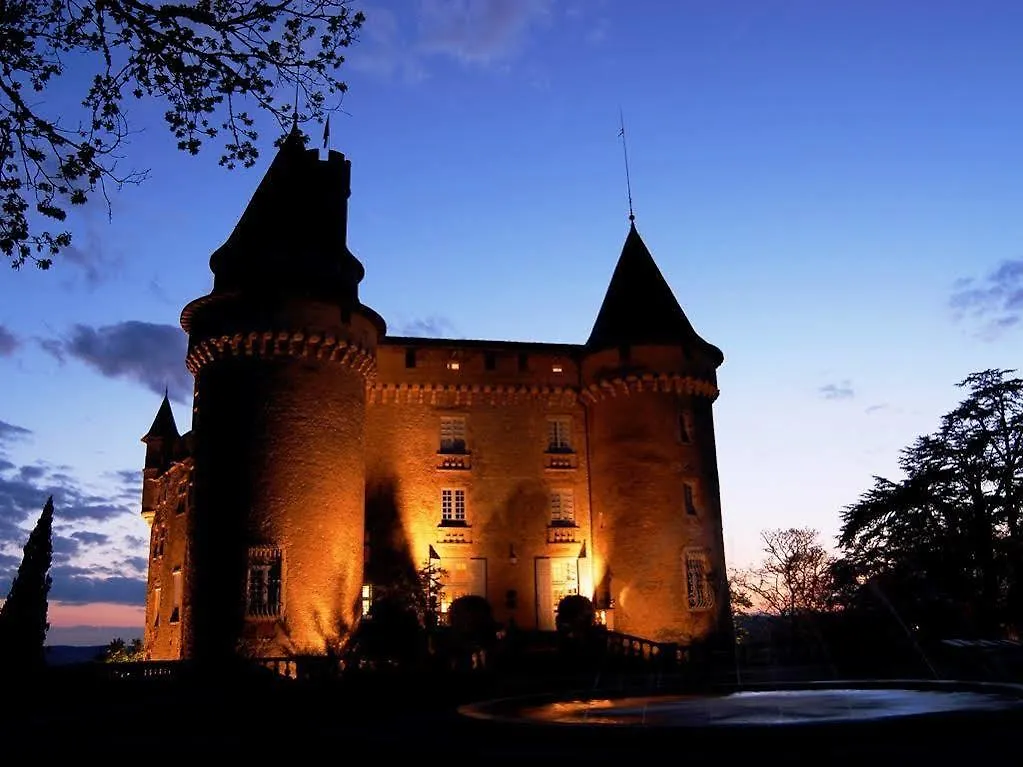 Chateau De Mercues 4*,